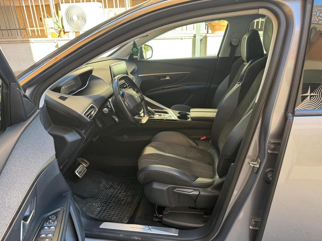 PEUGEOT 5008 BlueHDi 130 S&S EAT8 Allure 7 POSTI