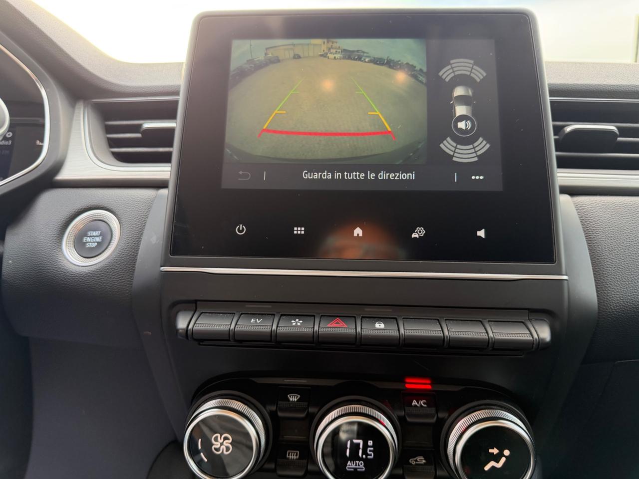 RENAULT CAPTUR FULL HYBRID INTENS FULL LED MY21