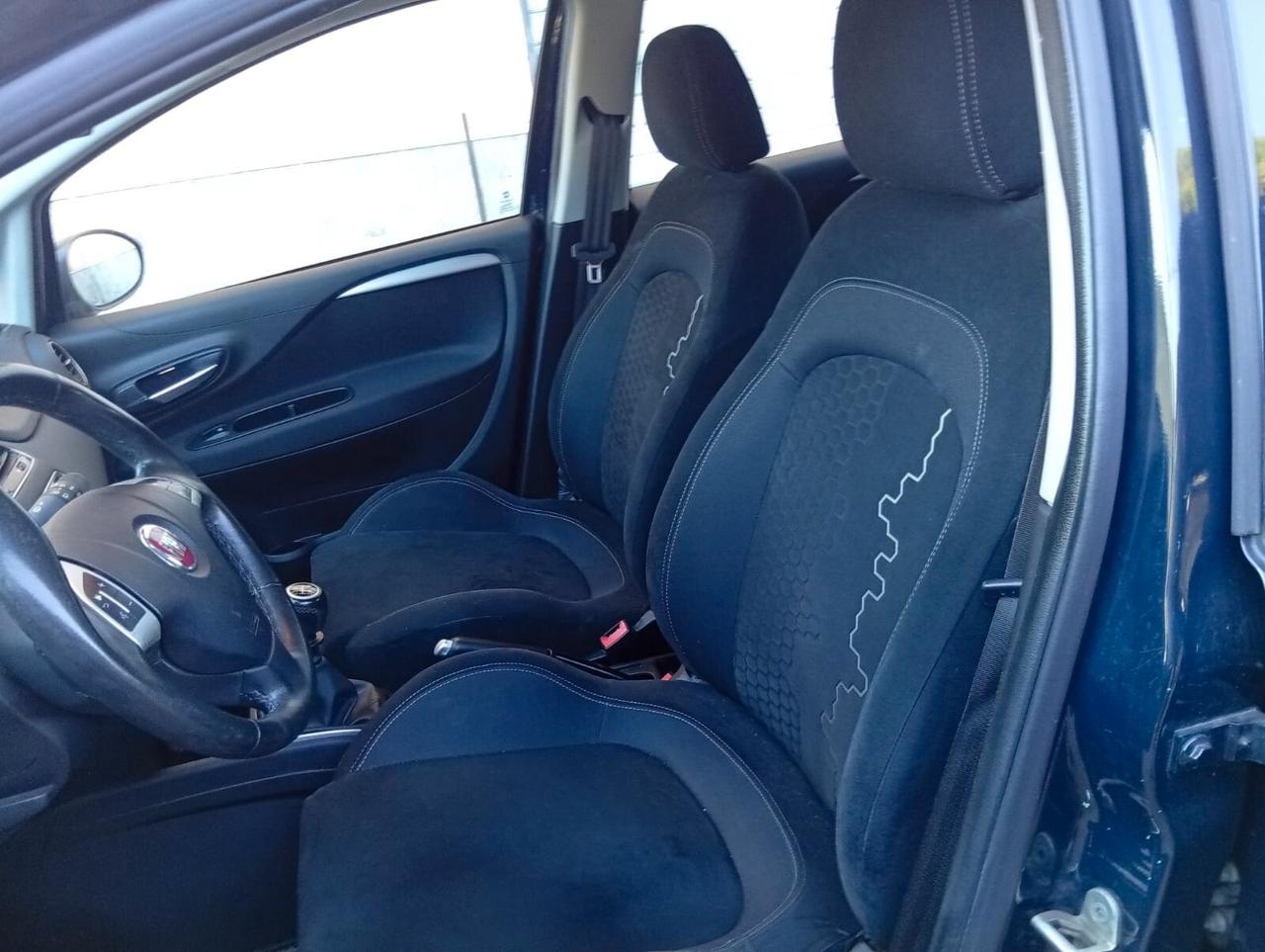 Fiat Punto 2015 1.2benz LOUNGE unico proprietario con