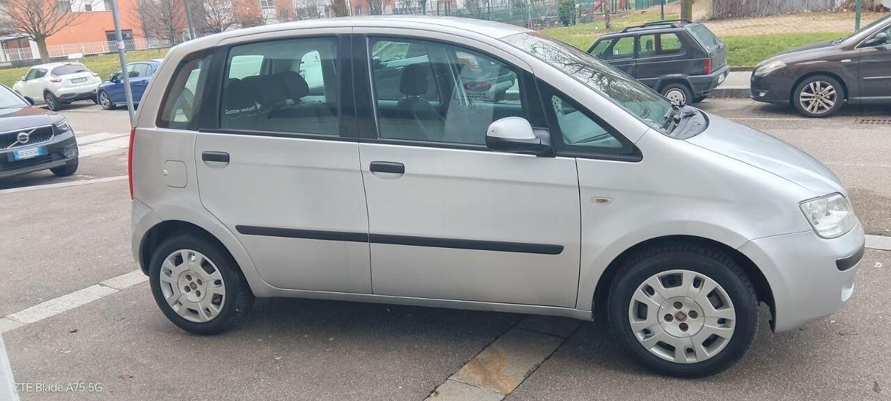 Fiat Idea 1.4 16V S&S Dynamic