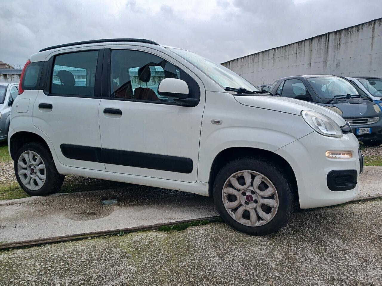 Fiat Panda 0.9 TwinAir Turbo Natural Power Lounge