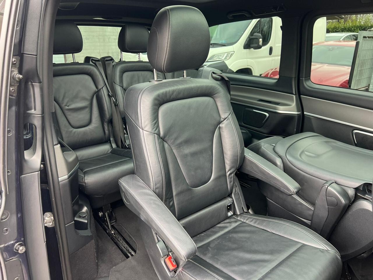 Mercedes-benz V 250 d Automatic 4Matic Premium Extralong
