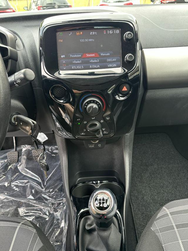 PEUGEOT 108 PureTech 82 5 porte Active