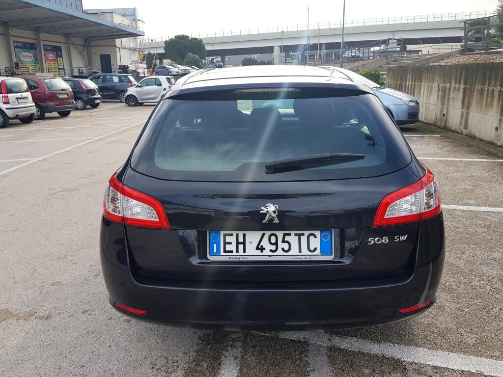 Peugeot 508 1.6 HDi SW Cambio Automat. 5/2011