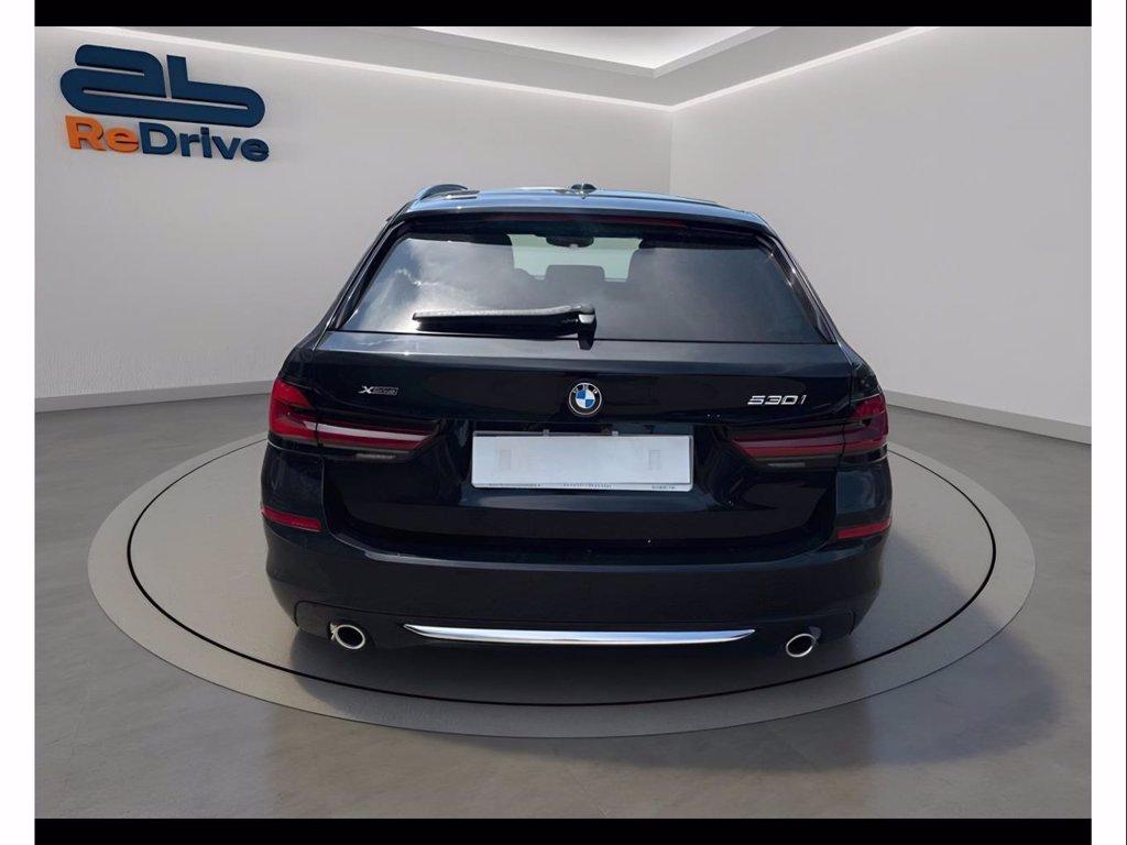 BMW 530i touring xdrive luxury auto del 2019