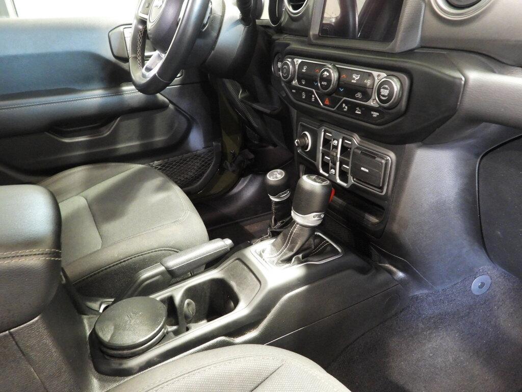 Jeep Wrangler Unlimited 2.0 Sahara 4WD Auto