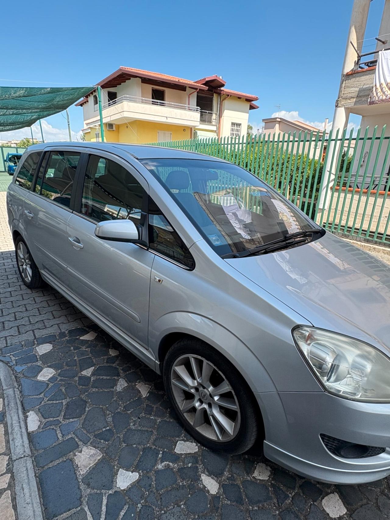 Opel Zafira 1.9 CDTI 120CV 7 POSTI COSMO