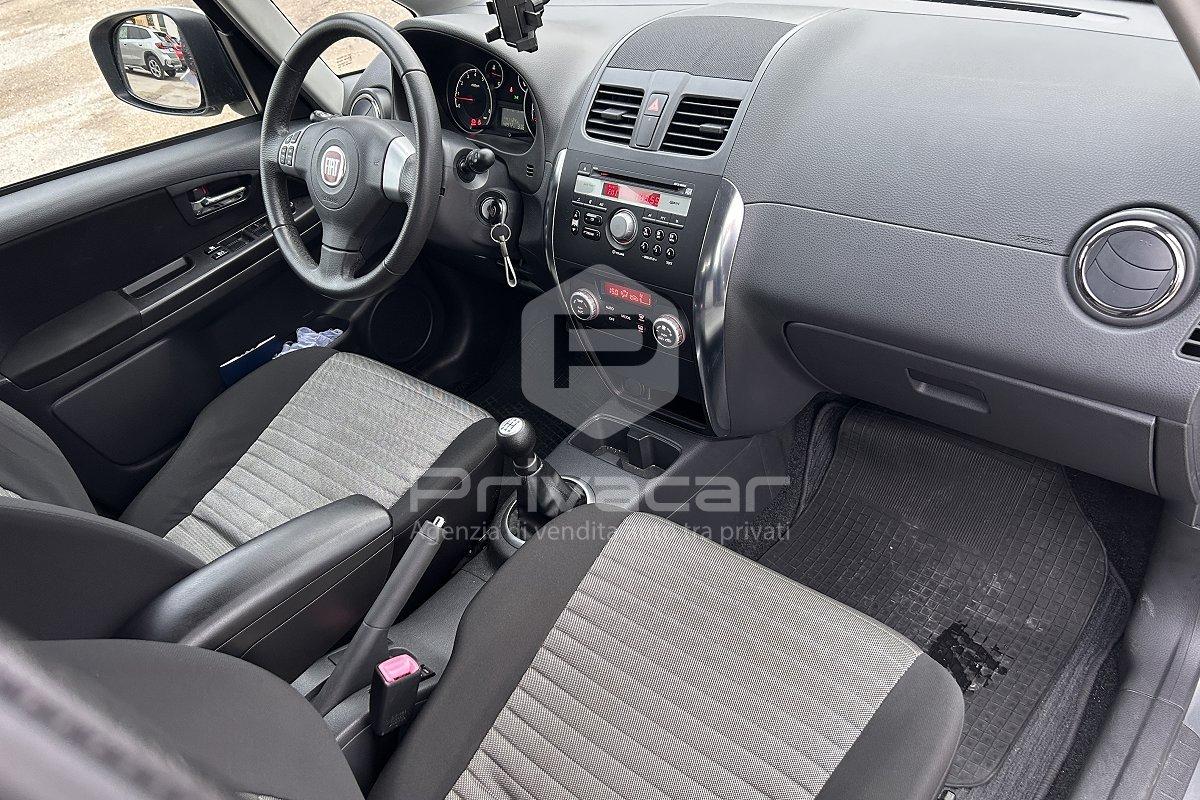 FIAT Sedici 1.6 16V 4x4 Emotion