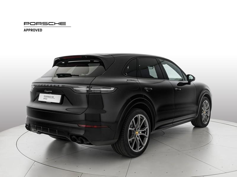 Porsche Cayenne 3.0 platinum edition tiptronic