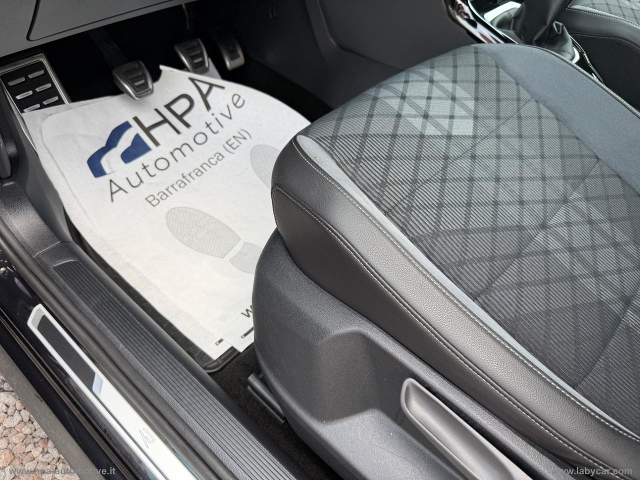 VOLKSWAGEN T-Roc 2.0TDI R-LINE Full Led Navi Pelle Iq-Light Matrix