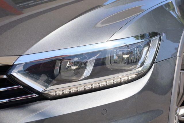 VOLKSWAGEN Passat Alltrack 2.0 BiTDI 240CV 4MOTION DSG Executive LED Pelle E6