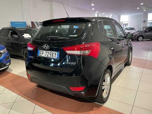 Hyundai ix20 1.4 90 CV APP MODE