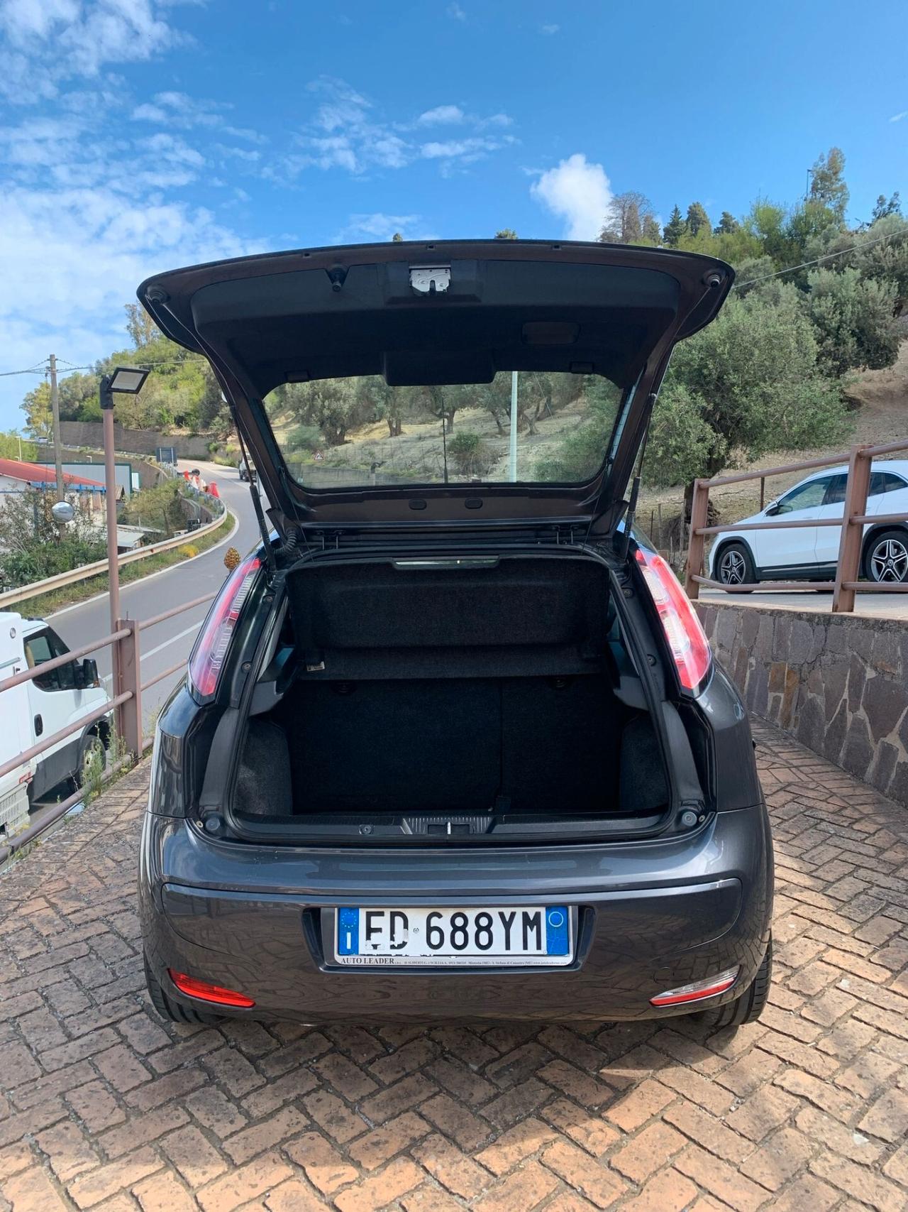 Fiat Punto Evo 1.3 Mjt 90 CV 5 porte Dynamic