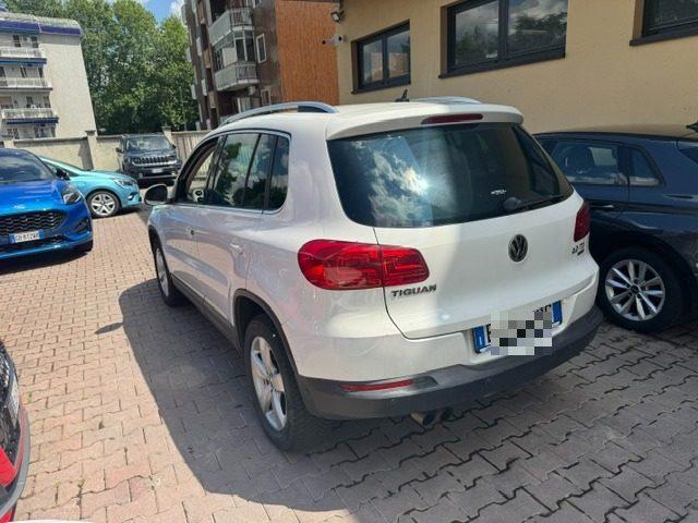 VOLKSWAGEN Tiguan 2.0 TDI 140CV 4MOTION DSG Sport & Style TETTO PANO