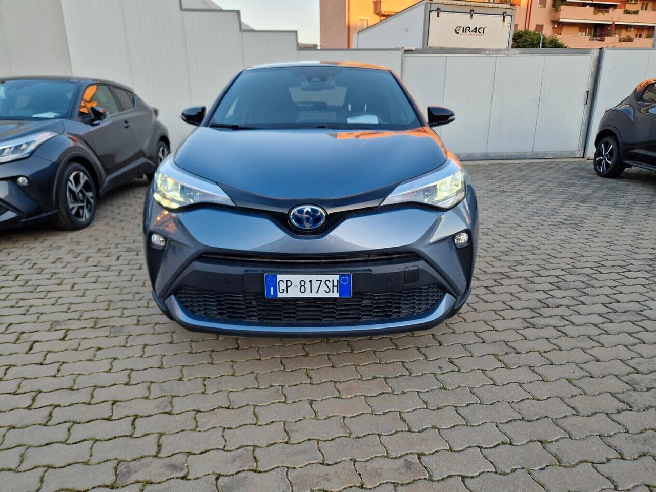 Toyota C-HR 2.0 Hybrid E-CVT Trend KM0