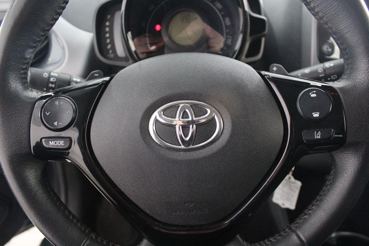 TOYOTA - Aygo - 1.0 VVT-i 72 CV 5p. x-play MMT