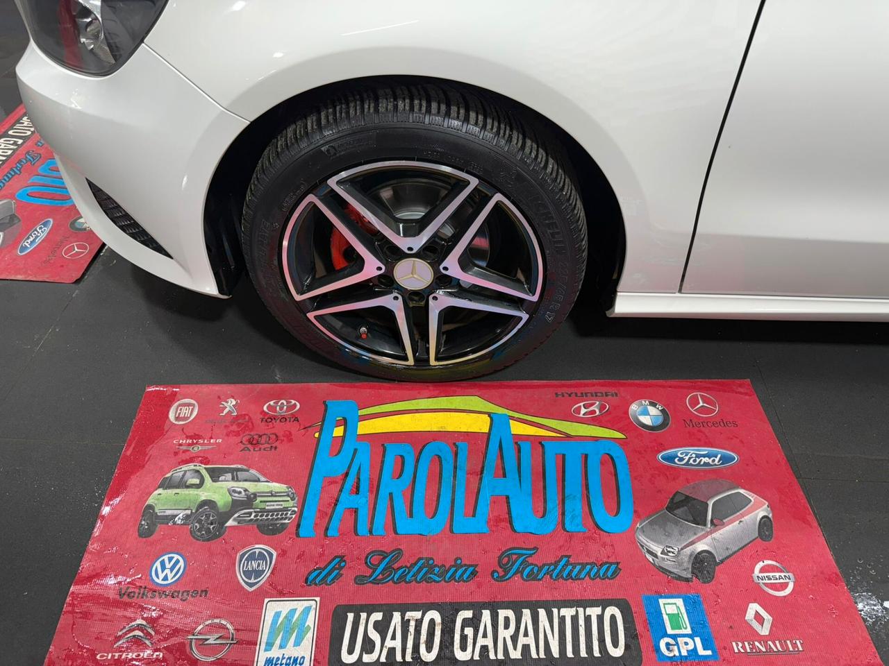 Mercedes-benz A 180 CDI 1.5 109cv Sport - 2015