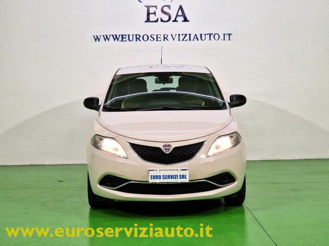 LANCIA Ypsilon 1.2 69 CV 5 porte Platinum