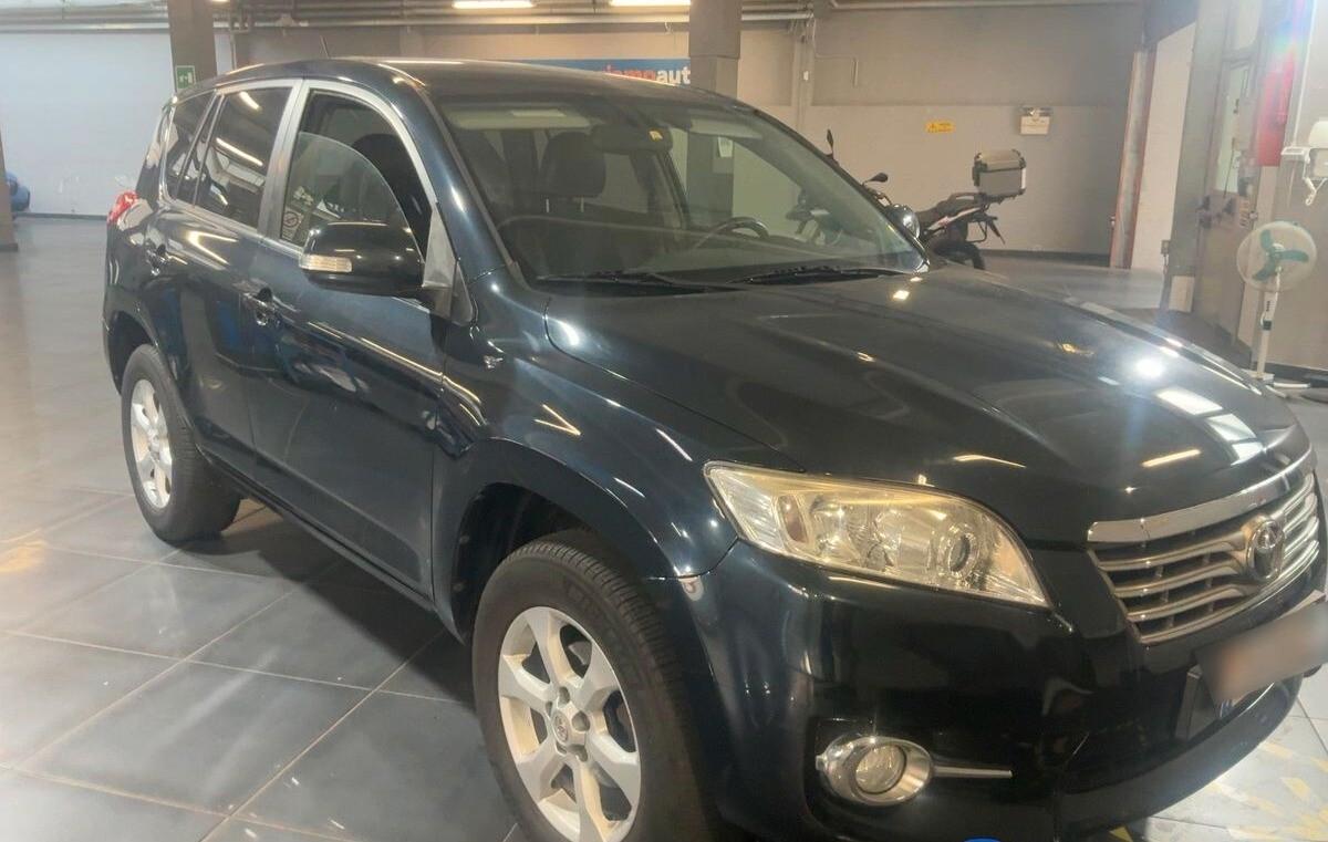 Toyota RAV 4 Crossover 2.2 d-4d Exclusive 150cv
