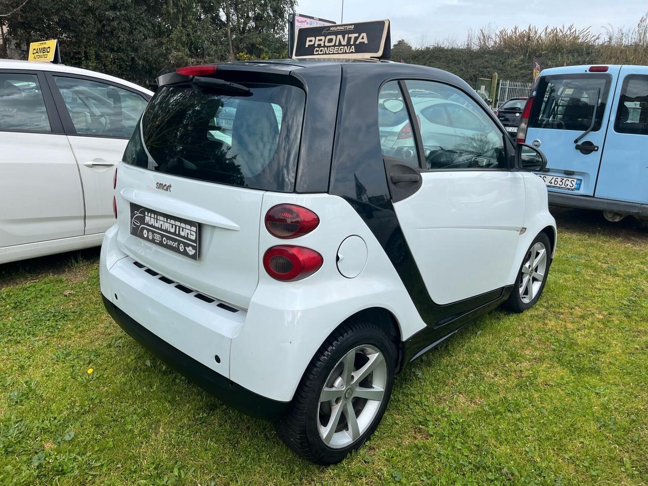 SMART FORTWO 1000 52KW COUPE' LIMITED TWO