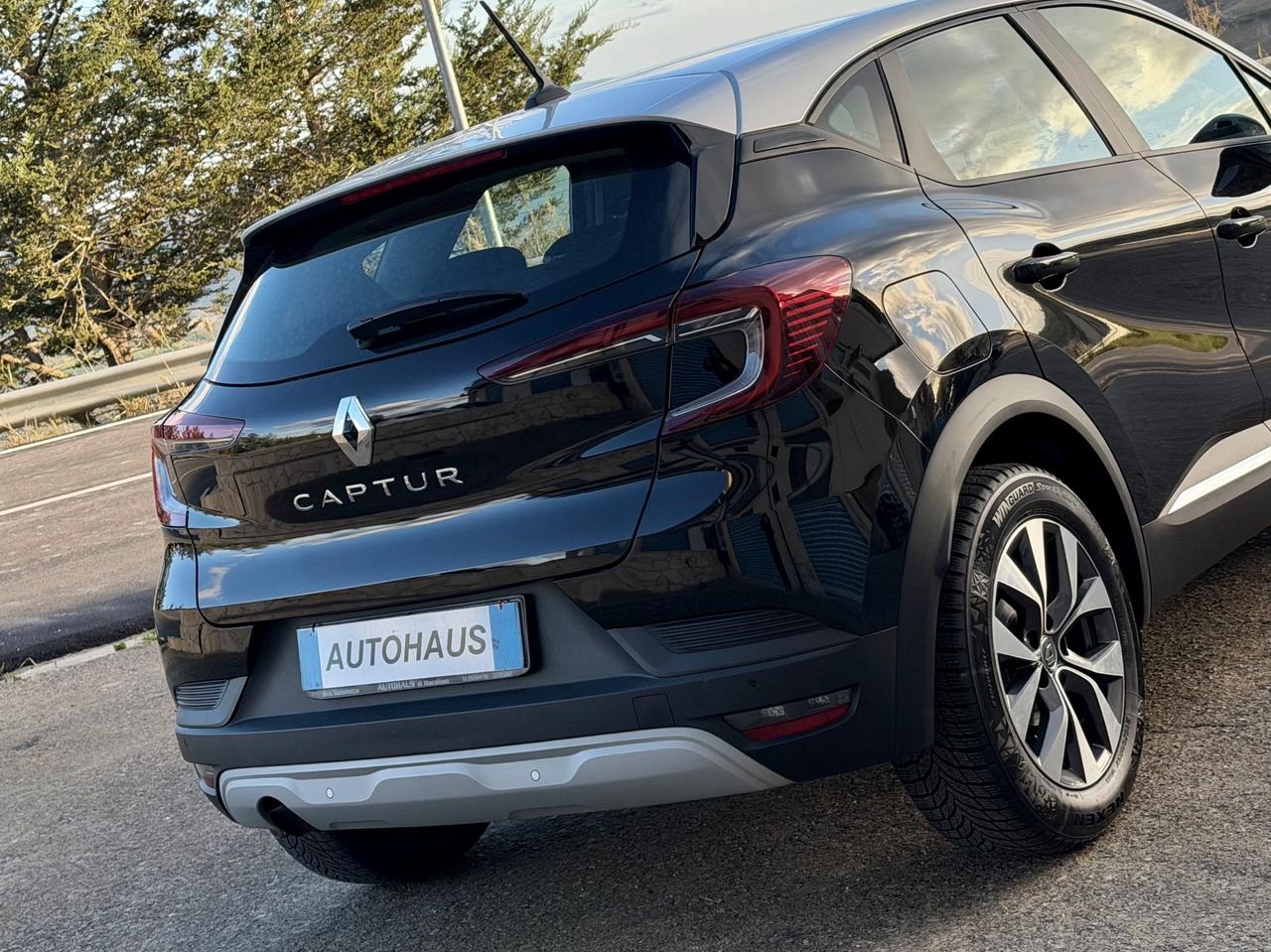Renault Captur 1.0 TCe 100 CV Zen - 21.000KM