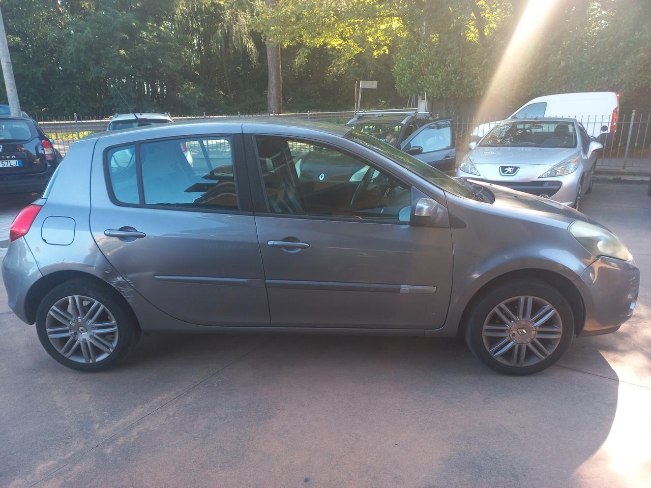 Renault Clio 1.2 16V TCE 105CV 5 porte Live!