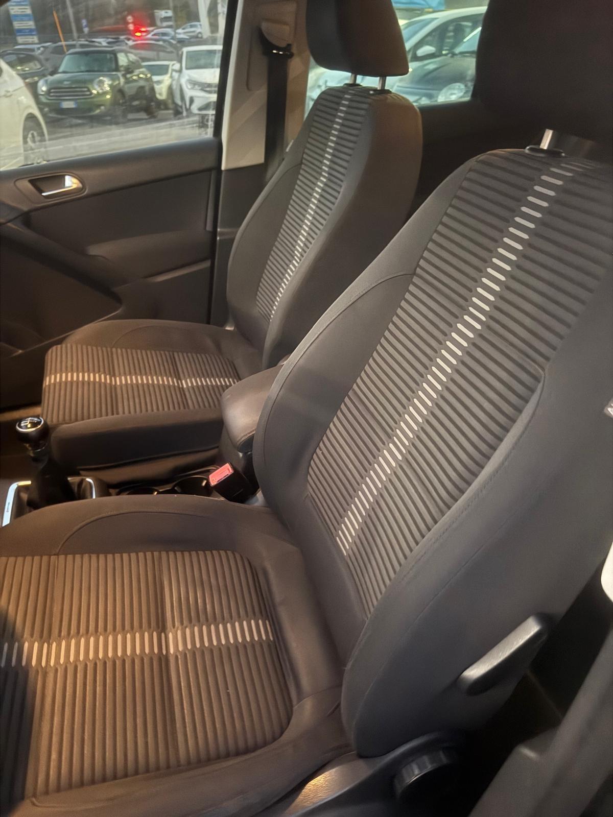 Volkswagen Tiguan 2.0 TDI DPF 4MOTION Track & Field