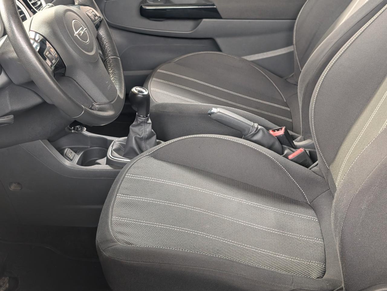 Opel Corsa 1.2 85CV 3 porte GPL-TECH b-color