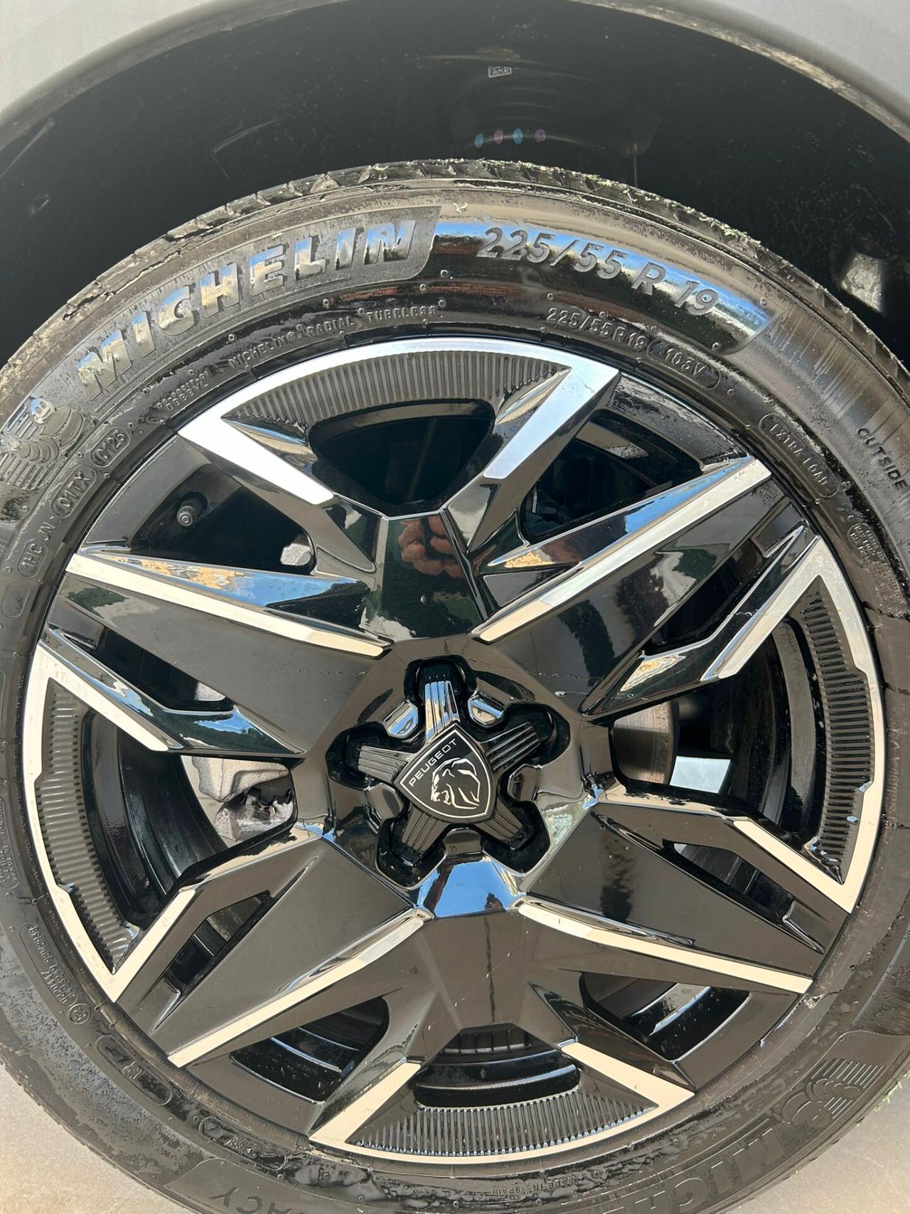 Peugeot 3008 Hybrid 136 e-DCS6 Allure