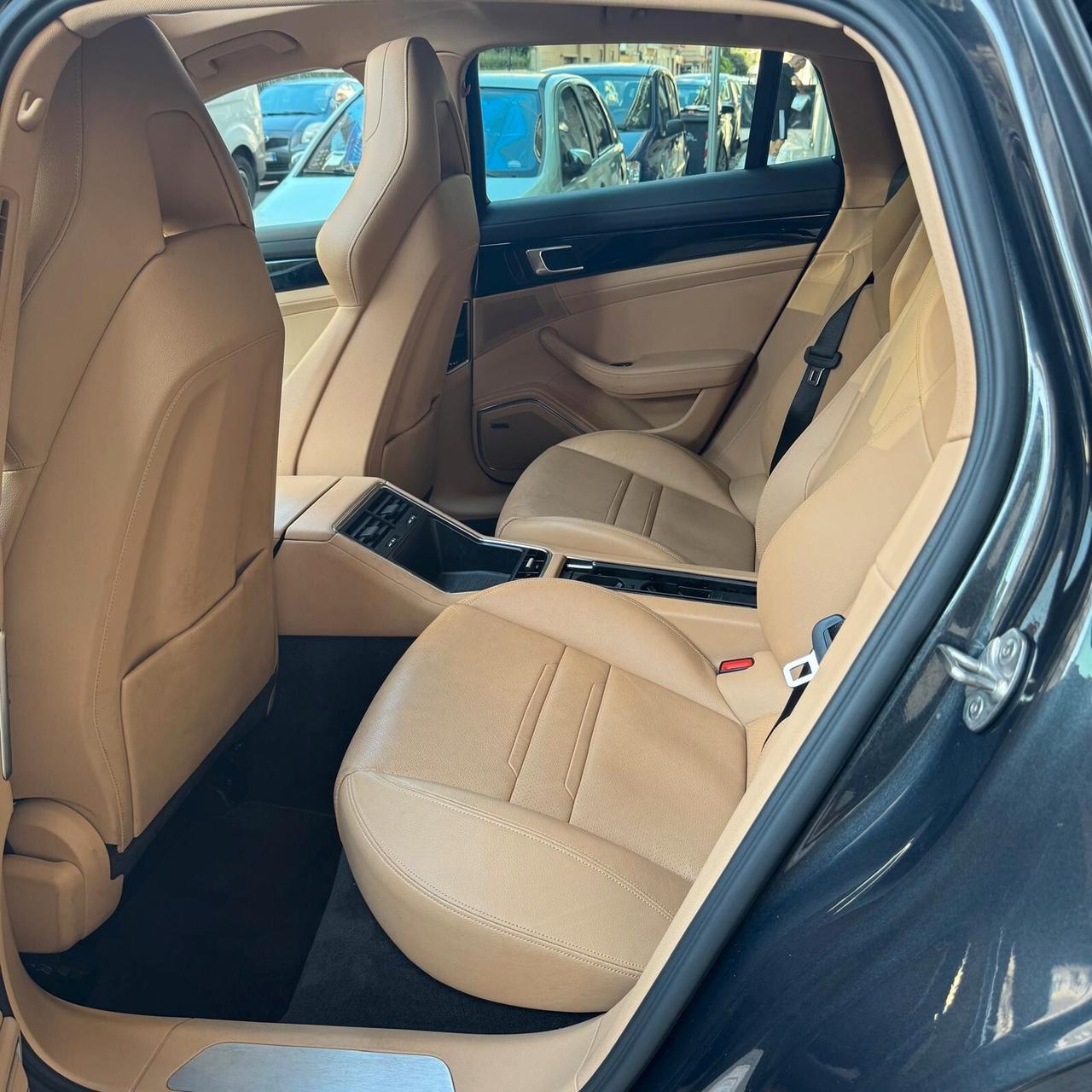 Porsche Panamera 4 2.9 e-Hybrid 470cv