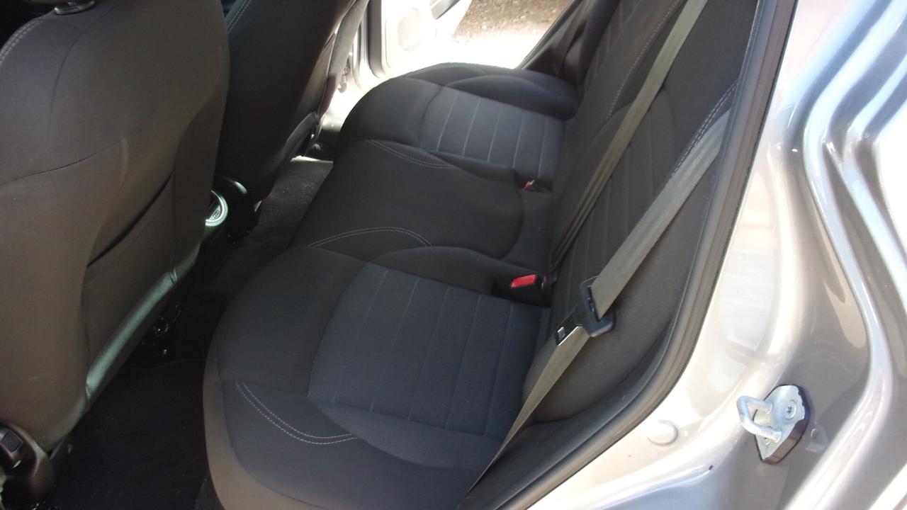 Alfa Romeo Giulietta 1.4 Turbo 120 CV GPL Super