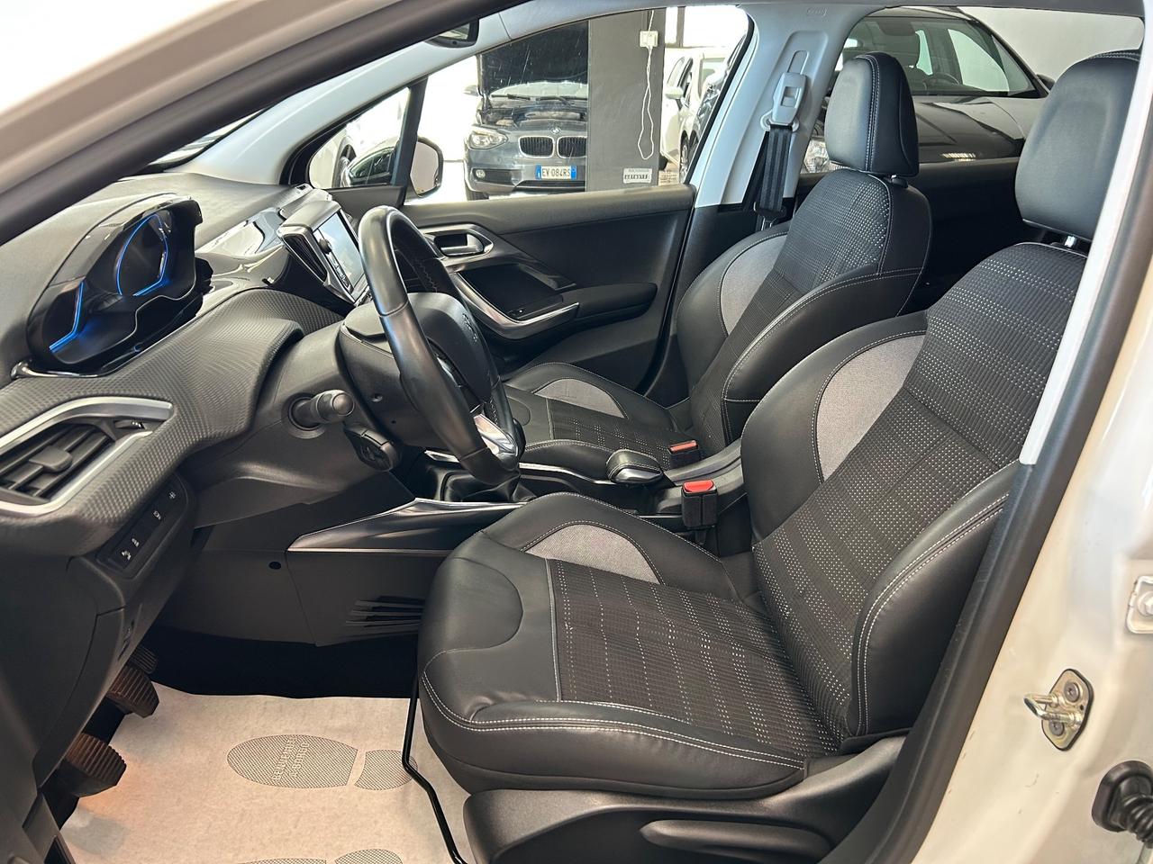 Peugeot 2008 - 2014 1.2 PureTech 1.2 82cv 87.000KM