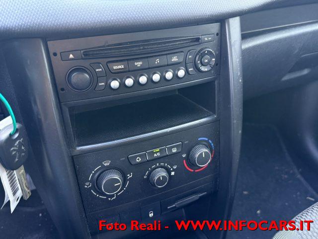 PEUGEOT 207 1.4 HDi 70CV 5 PORTE - NEOPATENTATI