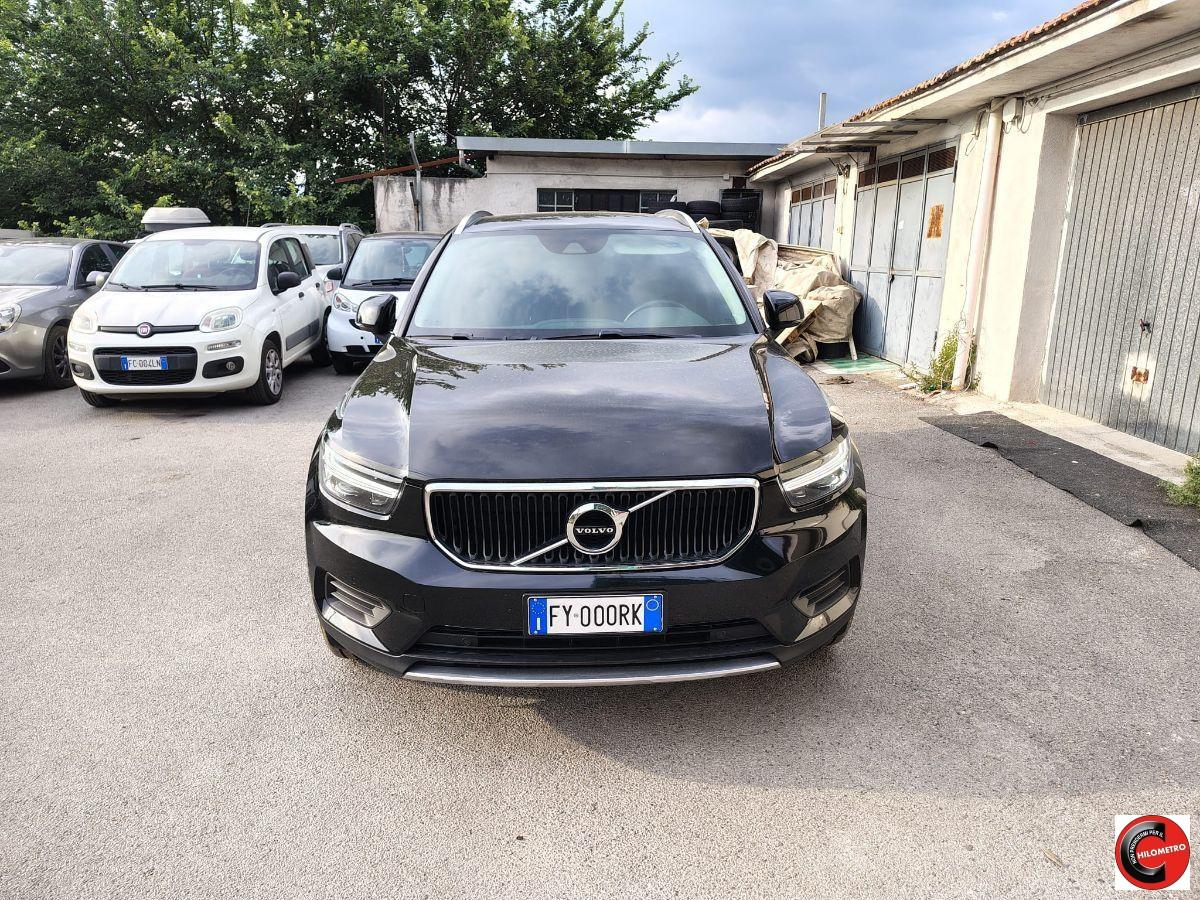 VOLVO XC40 2.0 D 150CV Geartronic Momentum