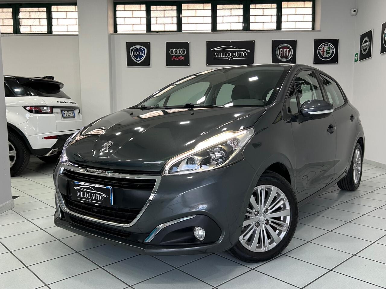 Peugeot 208 BlueHDi 75 5 porte Allure