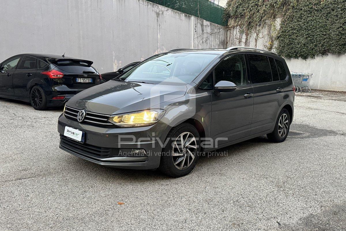 VOLKSWAGEN Touran 2.0 TDI 150 CV SCR DSG Executive BlueMotion Tech.