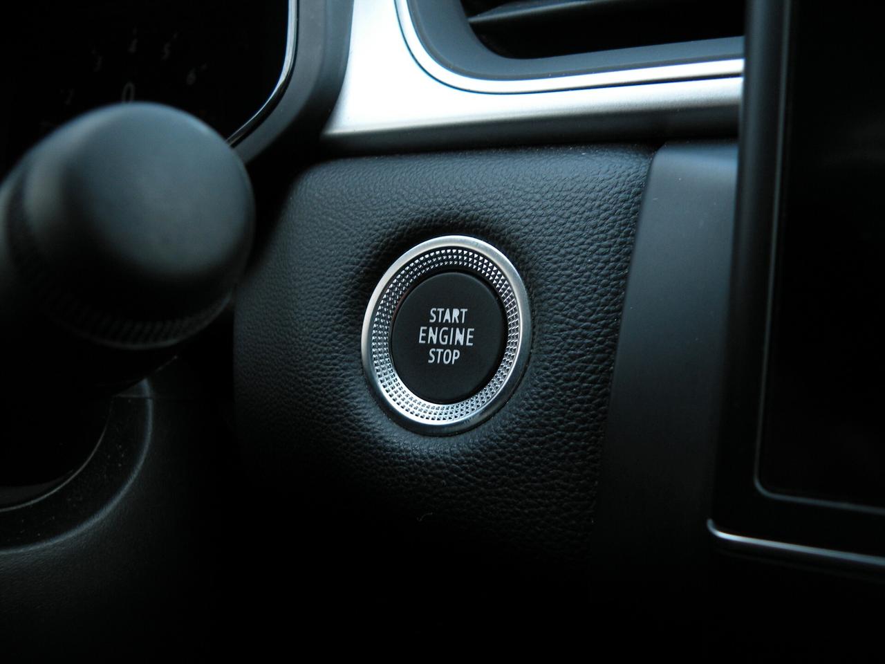 RENAULT CAPTUR 1.0 TCe 90CV Techno BICOLORE 2024