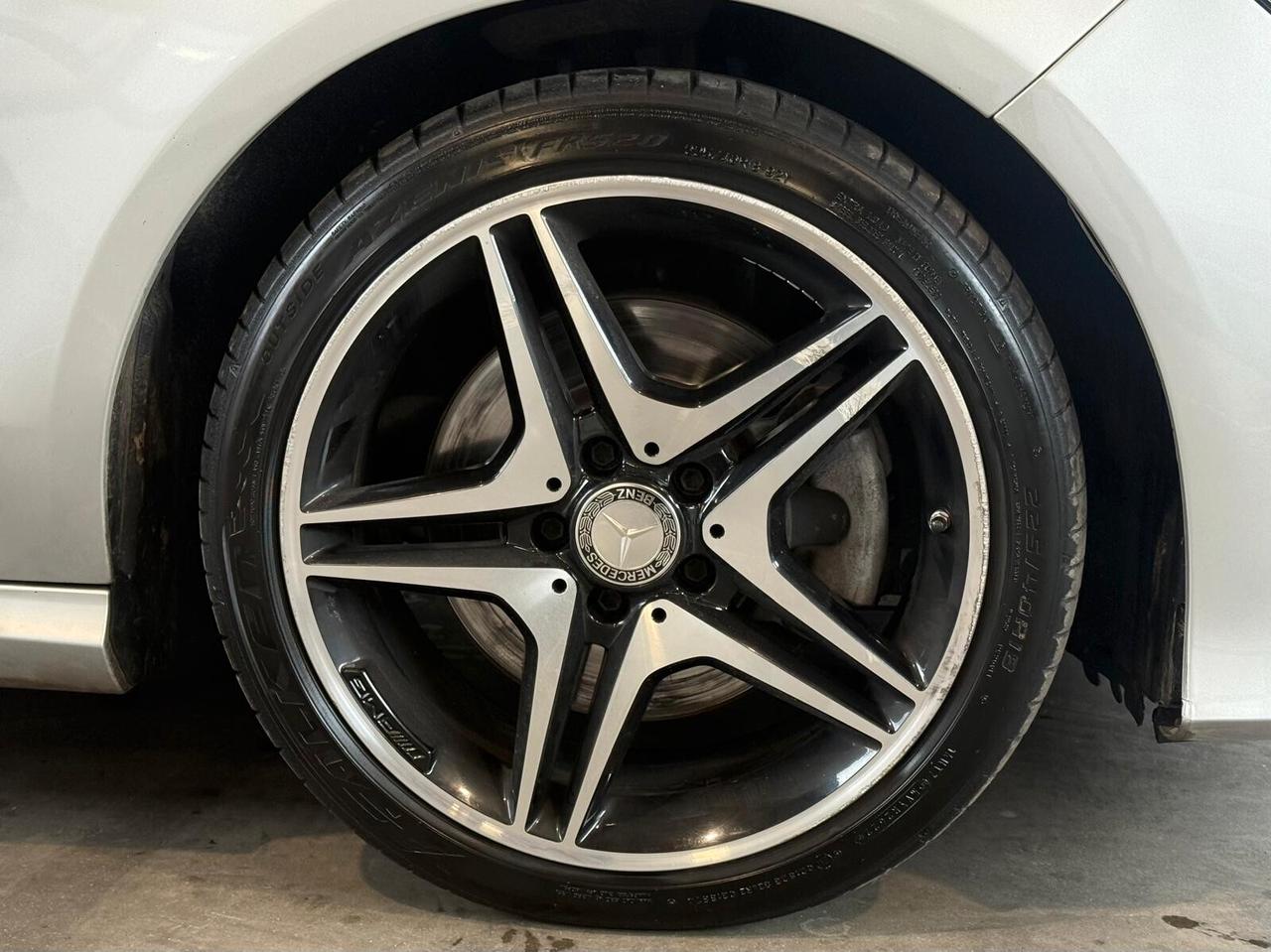 Mercedes-benz CLA 250 4Matic Automatic Premium