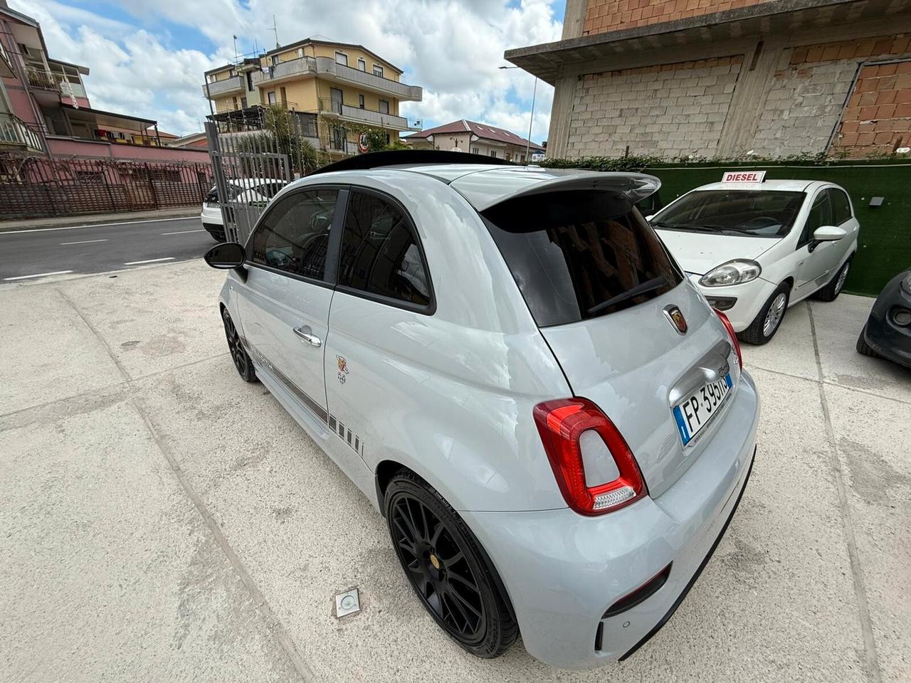 Abarth 595 1.4 Turbo T-Jet 165 CV Turismo