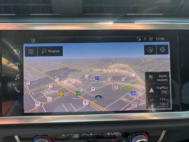 AUDI Q3 35 TDI S tronic Business Advanced + TETTO