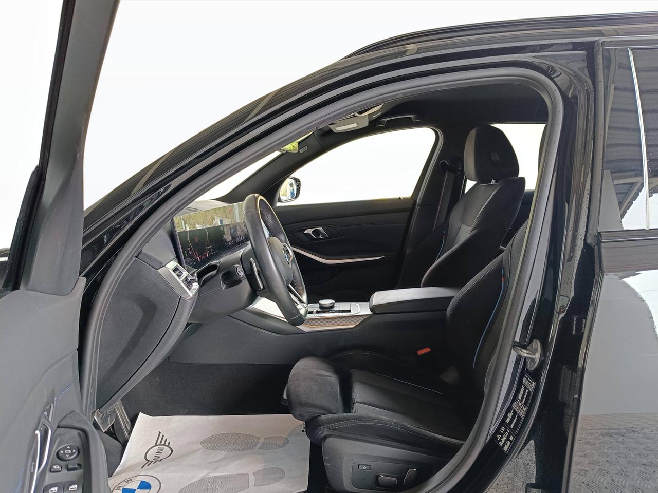 BMW Serie 3 G21 2022 Touring - 320d Touring mhev 48V xdrive MSport auto