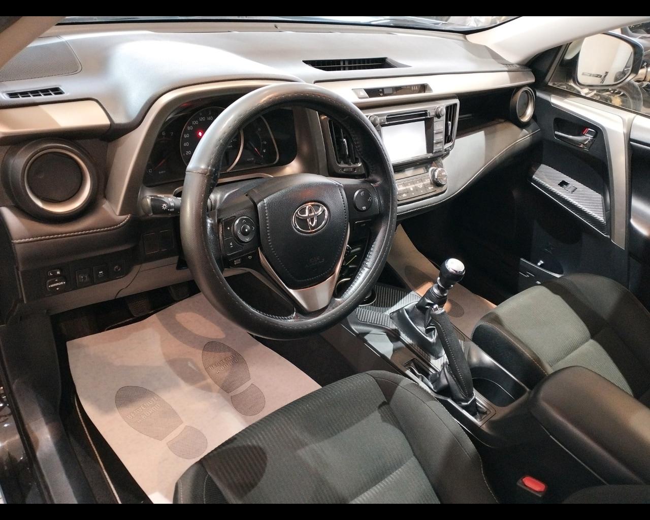 TOYOTA RAV4 4ª serie RAV4 2.0 D-4D 2WD