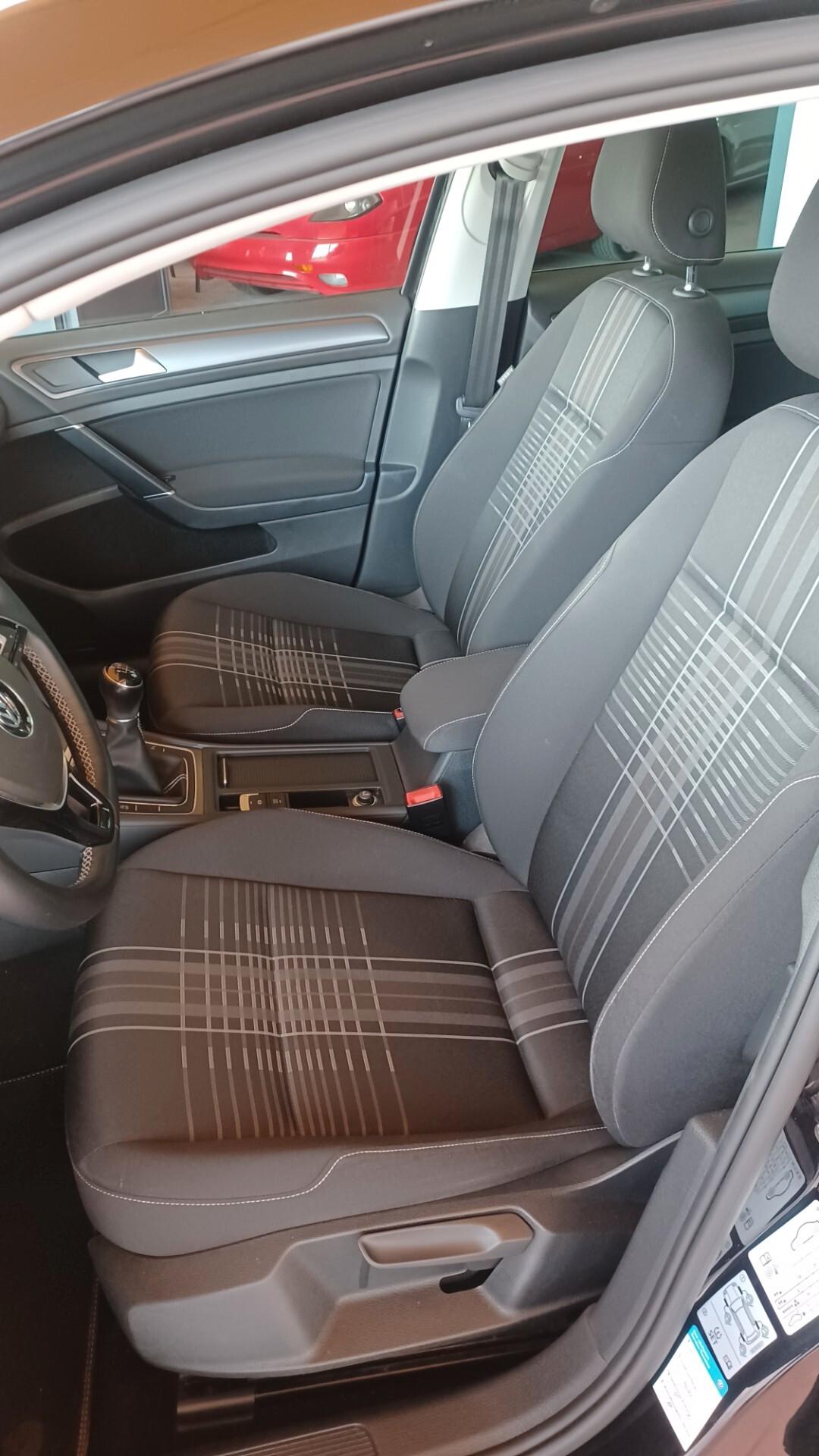 Volkswagen Golf 1.6 TDI 110 CV 5p. Comfortline BlueMotion Technology