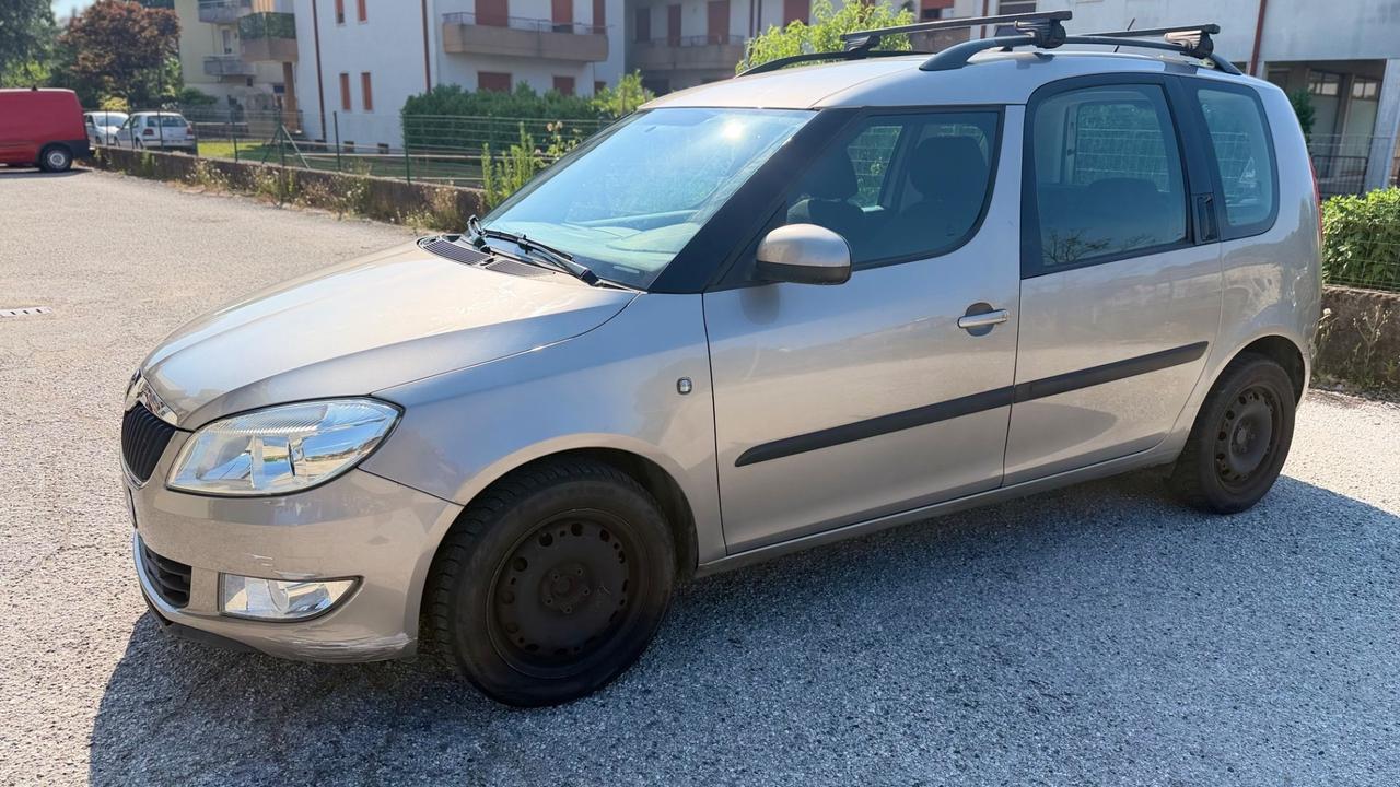 Skoda Roomster 1.6 TDI CR 90CV Ambition