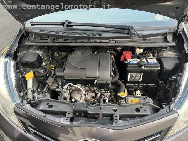 TOYOTA Yaris 1.0 5 porte Active