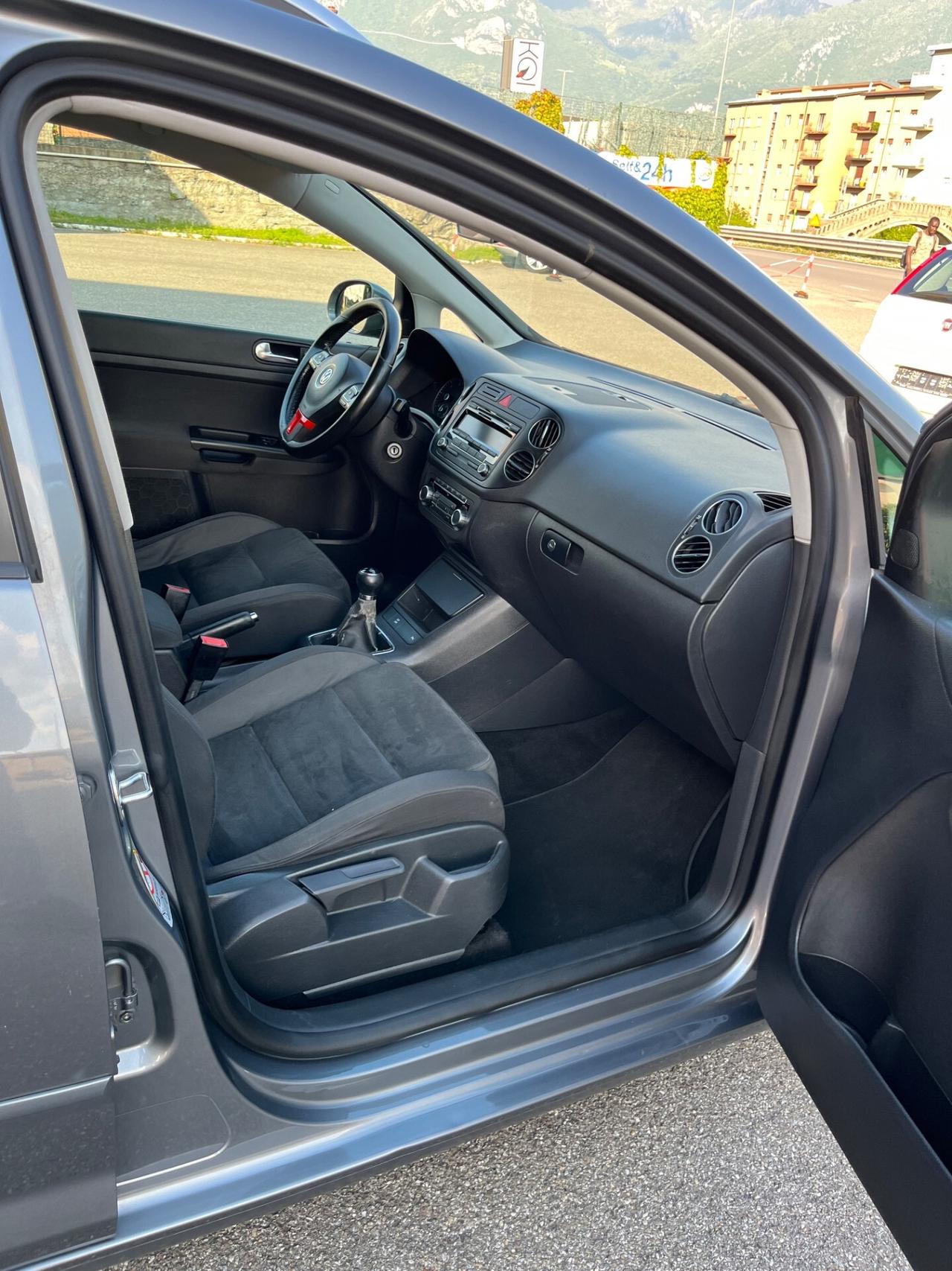Volkswagen Golf Plus 1.6 TDI DPF 5p. Highline