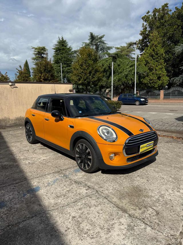 MINI Cooper 1.5 5 porte