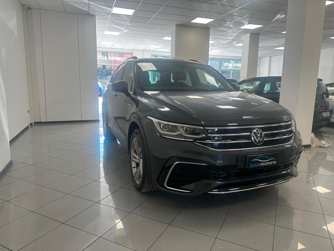 Volkswagen Tiguan 2.0 TDI 150 CV SCR DSG 4MOTION R-Line