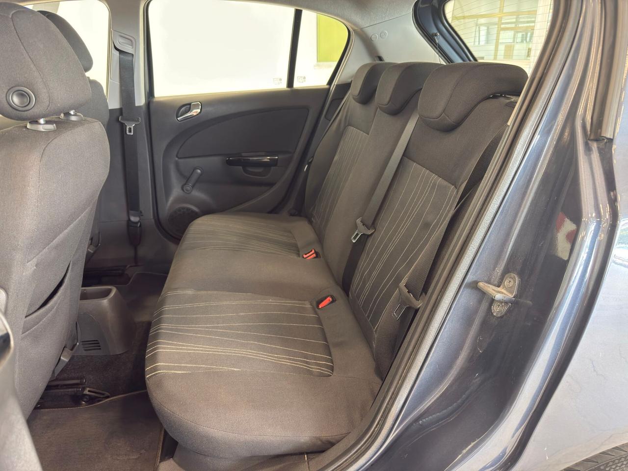 Opel Corsa 1.2 5 porte Club 69.000km CERTIFICATI