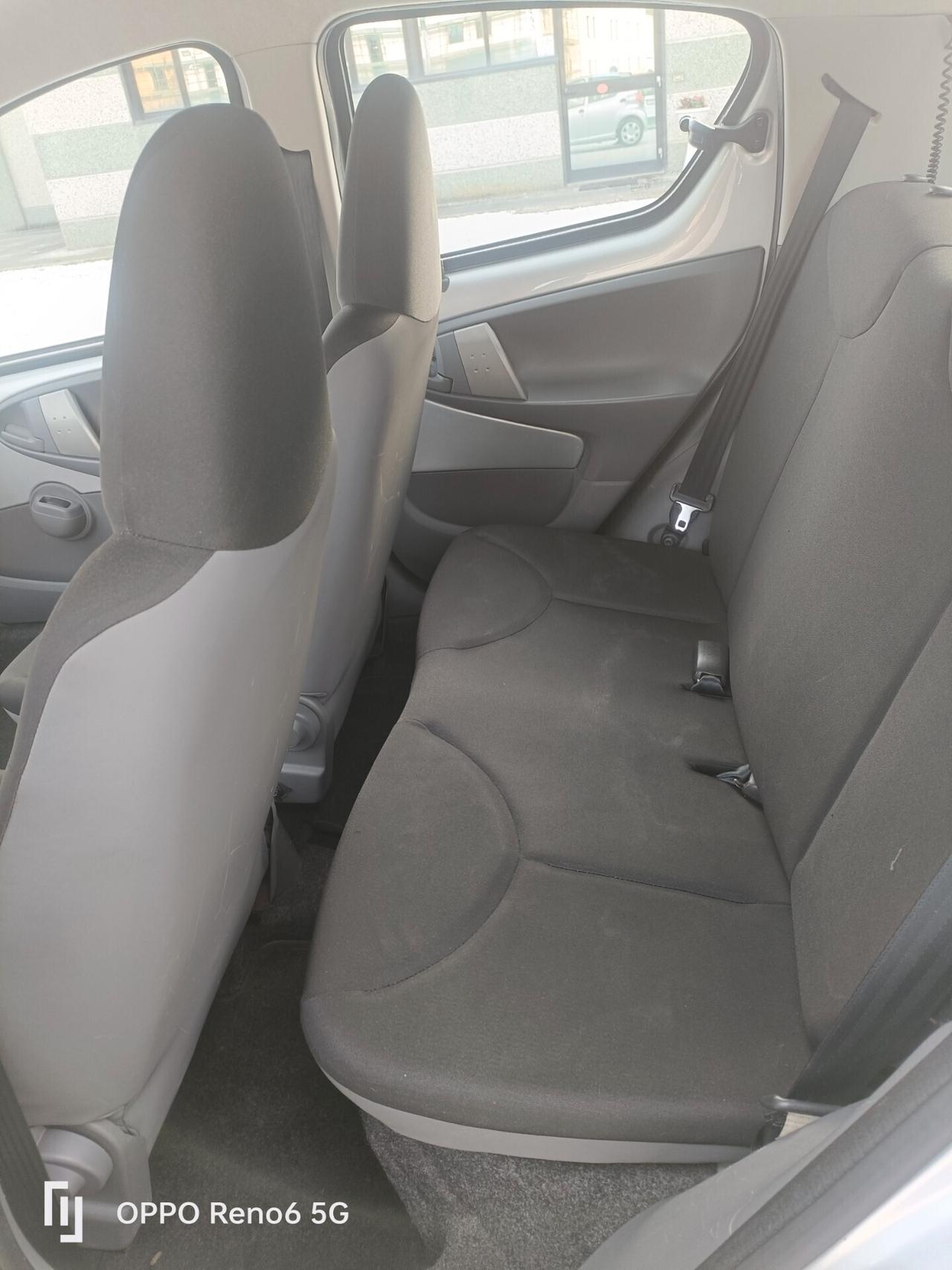 Toyota Aygo 1.0 12V VVT-i 5 porte